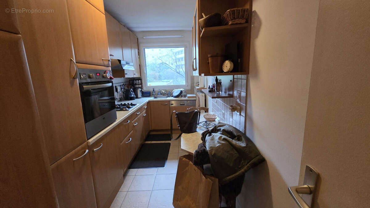 Appartement à PARIS-11E