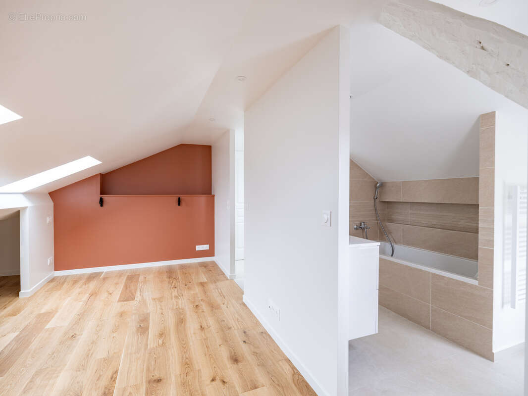 Appartement à PARIS-3E