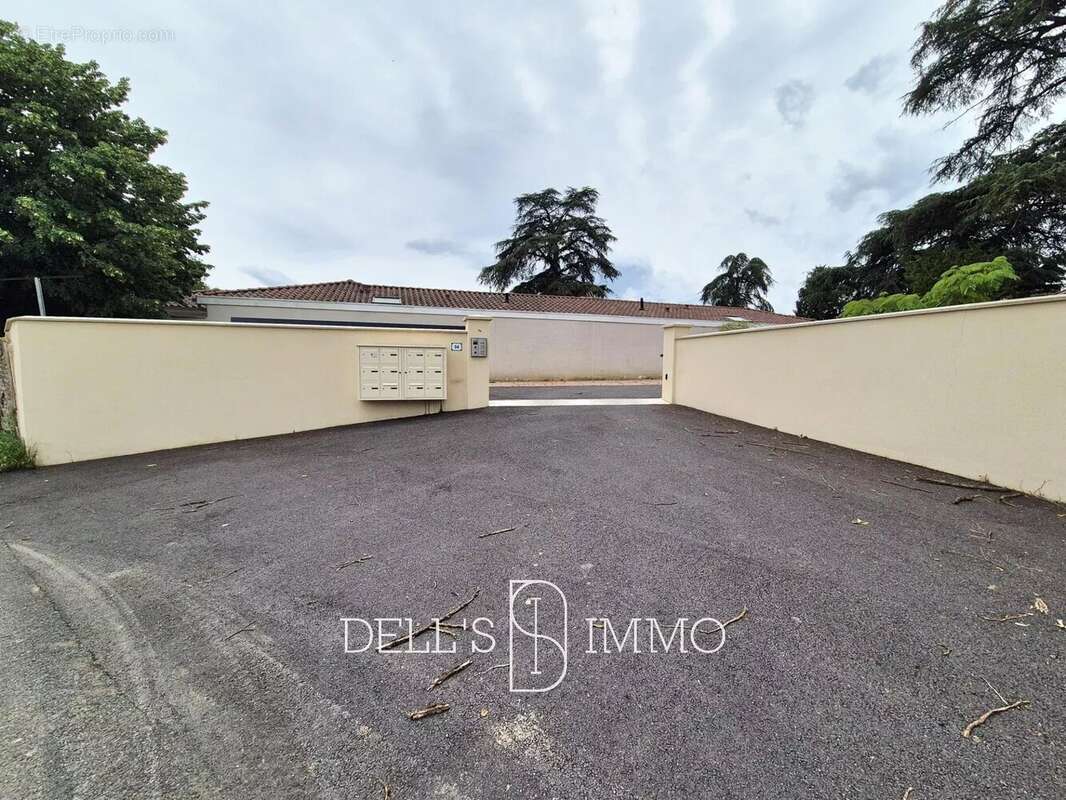 Appartement à CRECHES-SUR-SAONE