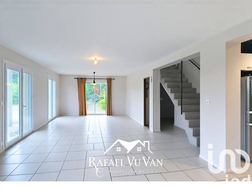 Photo 1 - Maison à LOUYE