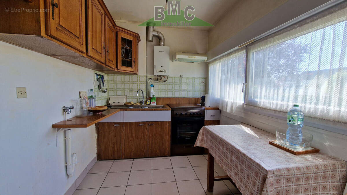 Appartement à LE PLESSIS-BOUCHARD
