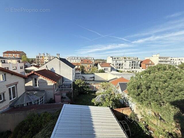 Appartement à MAISONS-ALFORT