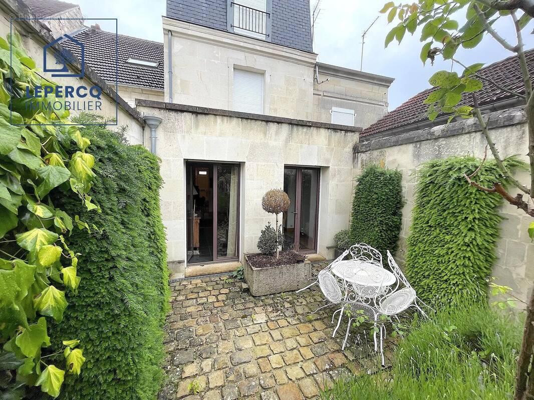 Maison à VILLERS-COTTERETS