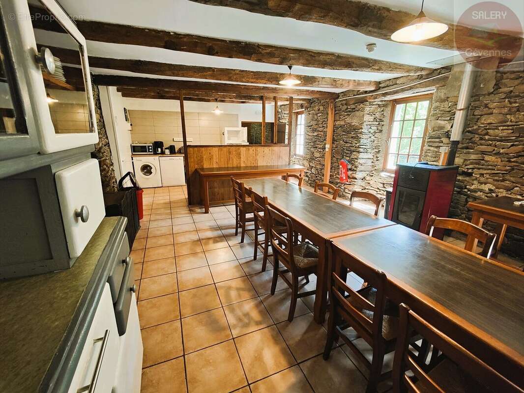 Maison à SAINT-ANDRE-DE-VALBORGNE