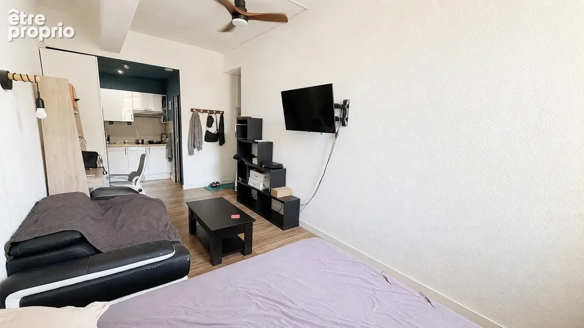 Appartement T1 à vendre à Bordeaux - Quartier Saint-Michel - photo 5