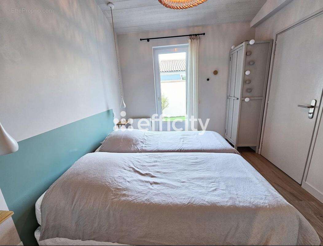 Maison à SAINT-MARTIN-DE-RE