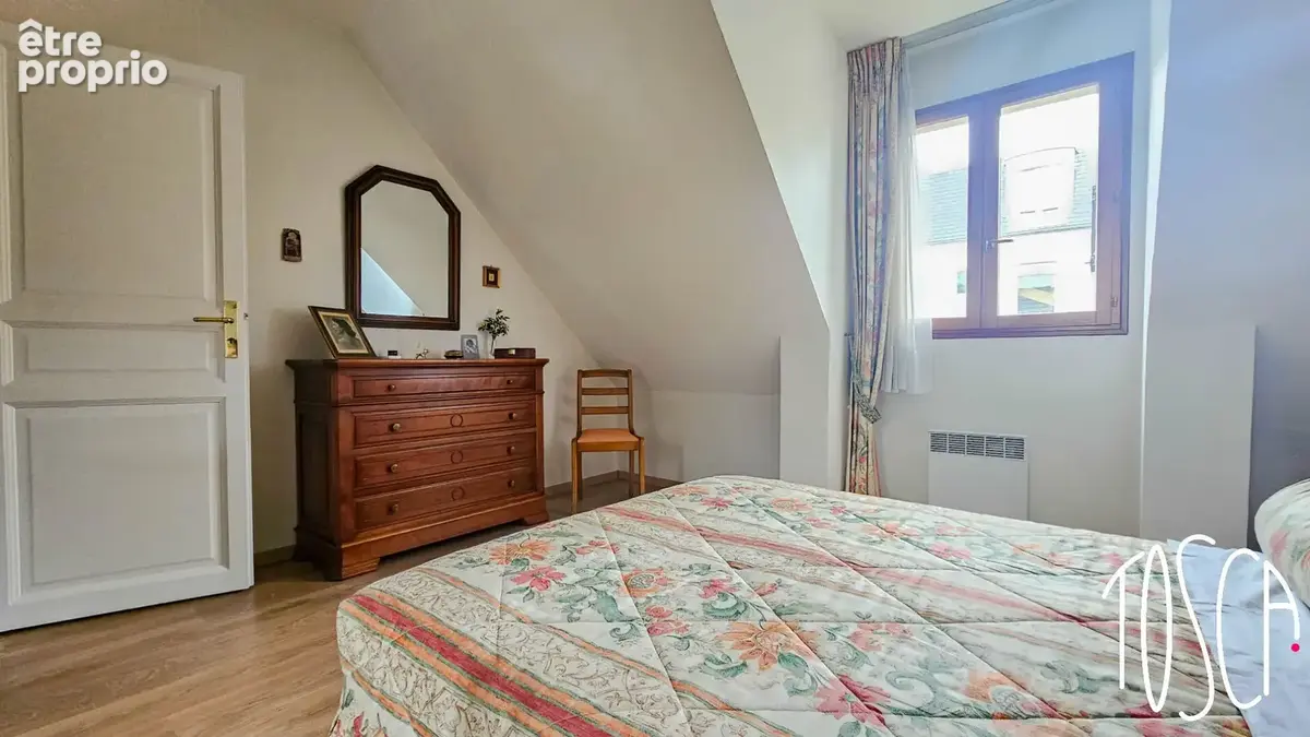 Thiais - centre ville - maison 6 pieces  - 4 chambres - garage - sous-sol total - photo 12