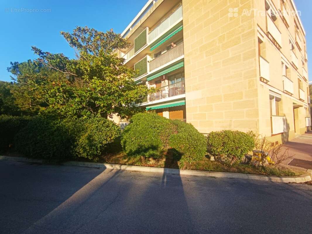 Appartement à MARSEILLE-8E