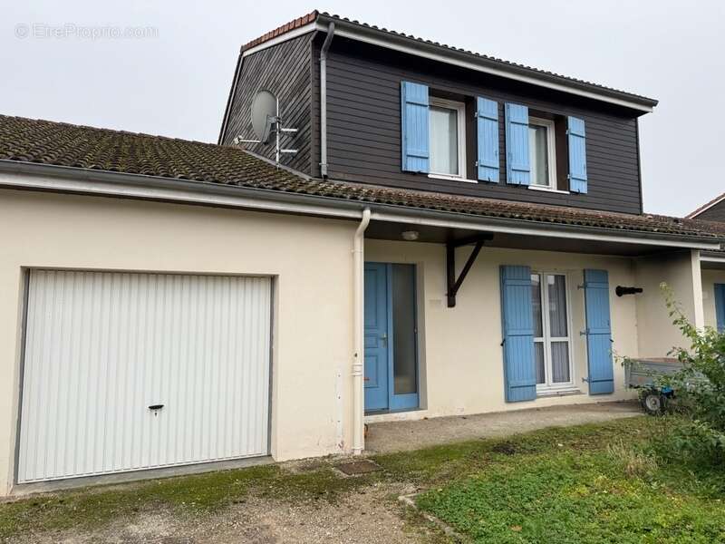 Maison à ECLARON-BRAUCOURT-SAINTE-LIVIERE