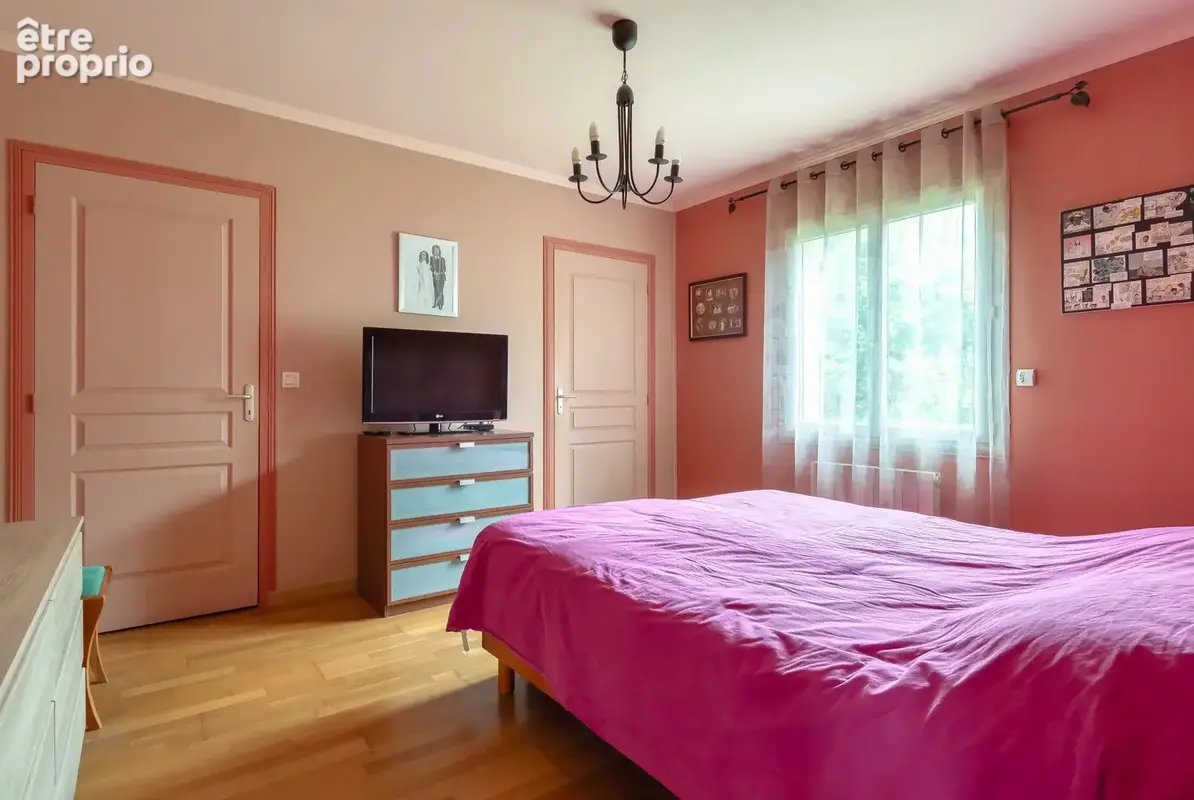 Maison 7 pièces 218 m² à vendre à Equemauville (14600) - photo 9
