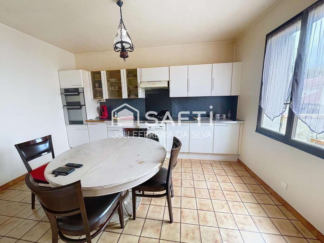 Photo 5 - Maison à NOISY-RUDIGNON