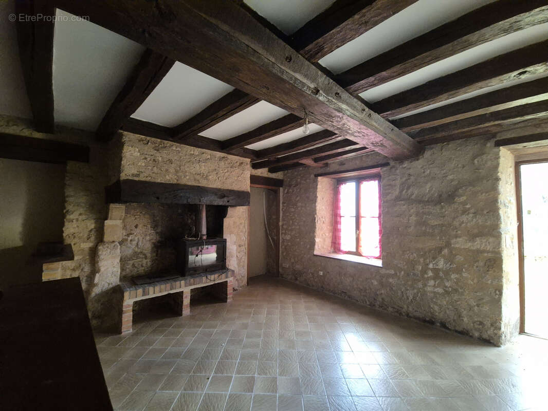 Maison à SAINT-PIERRE-DES-BOIS