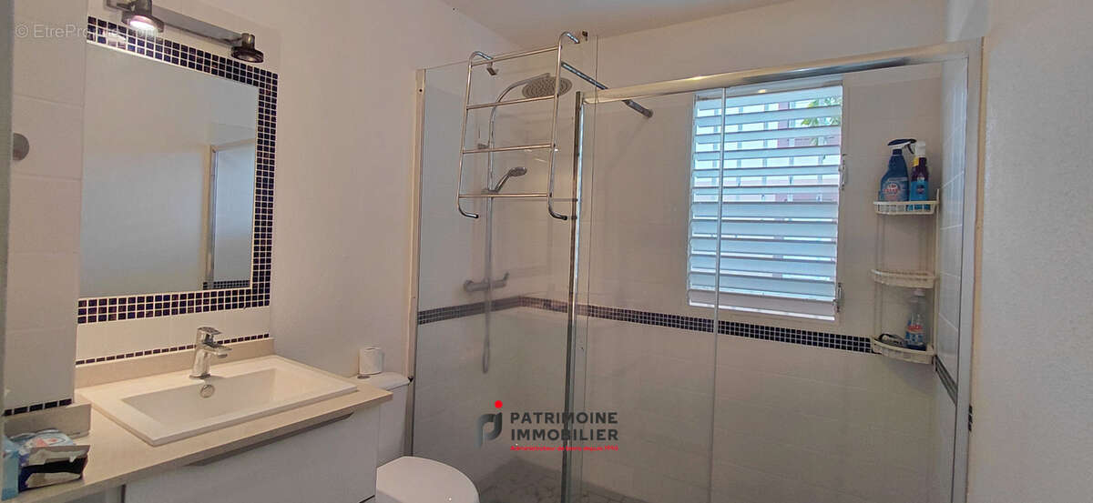 Appartement à PETIT-BOURG