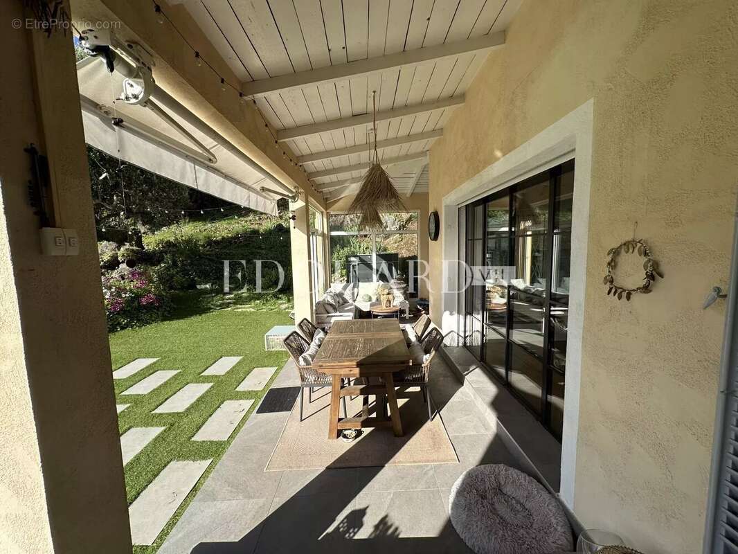 Maison à ROQUEBRUNE-CAP-MARTIN