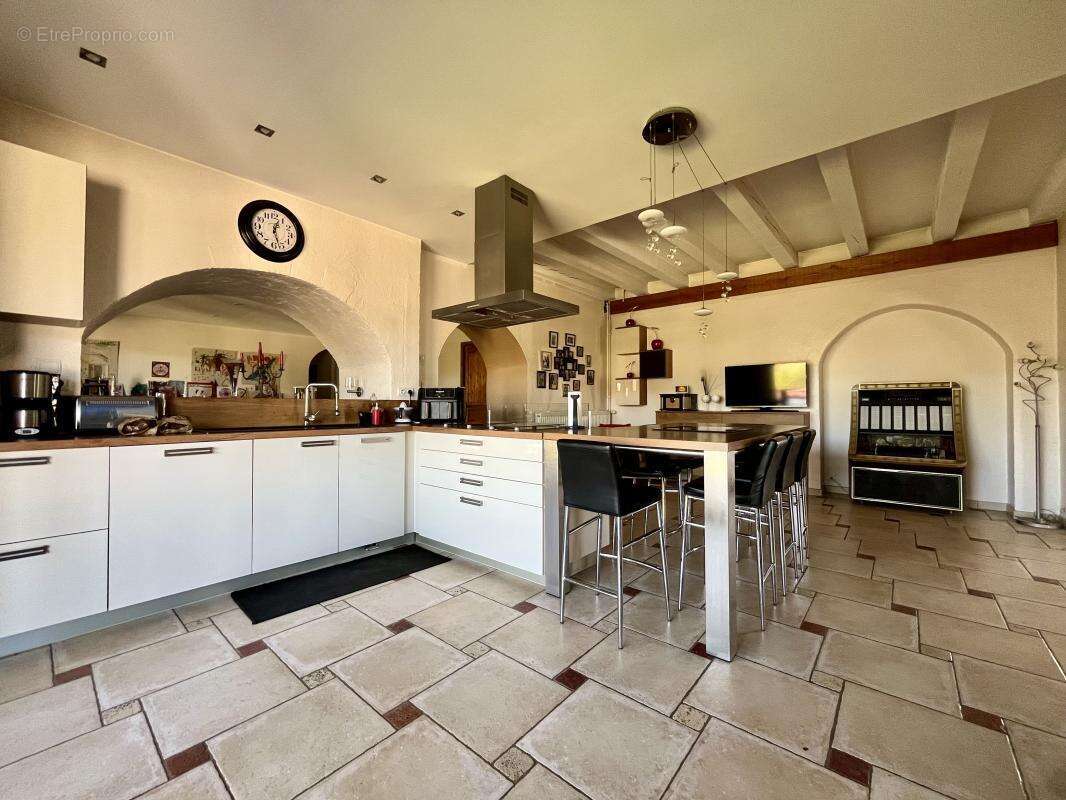 Maison à NOTRE-DAME-DE-L'OSIER