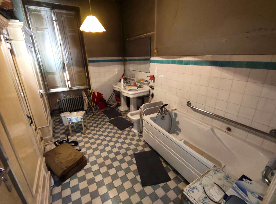 Appartement à VALS-LES-BAINS