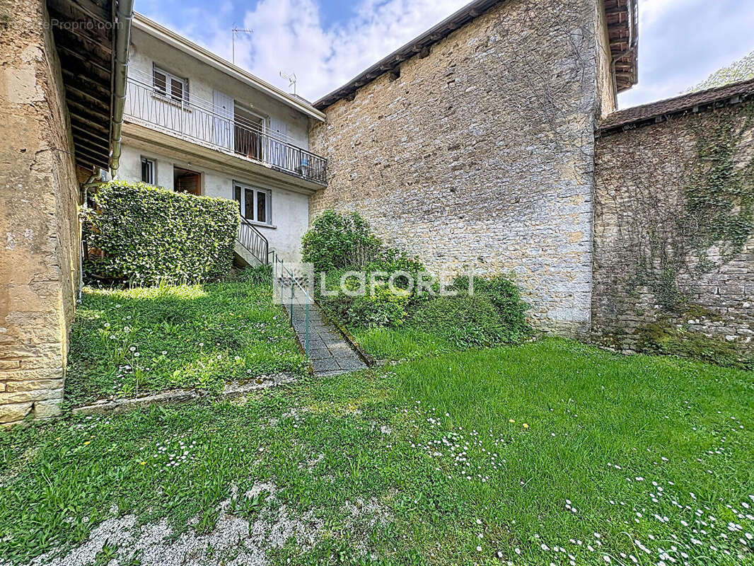 Maison à COLIGNY