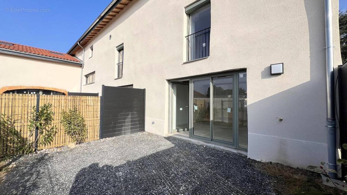 Photo 1 - Appartement à LENTILLY