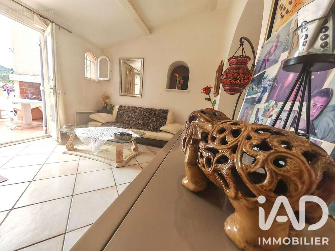 Photo 6 - Maison à SAINT-RAPHAEL