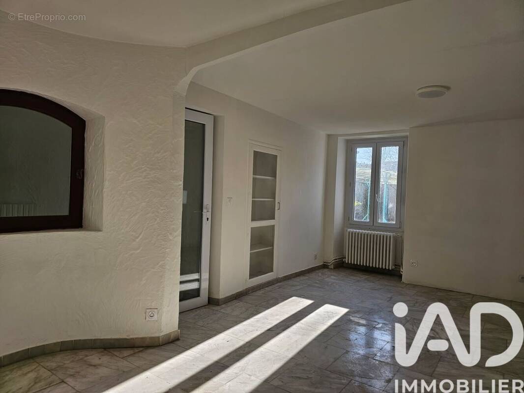 Photo 1 - Appartement à EPERNON