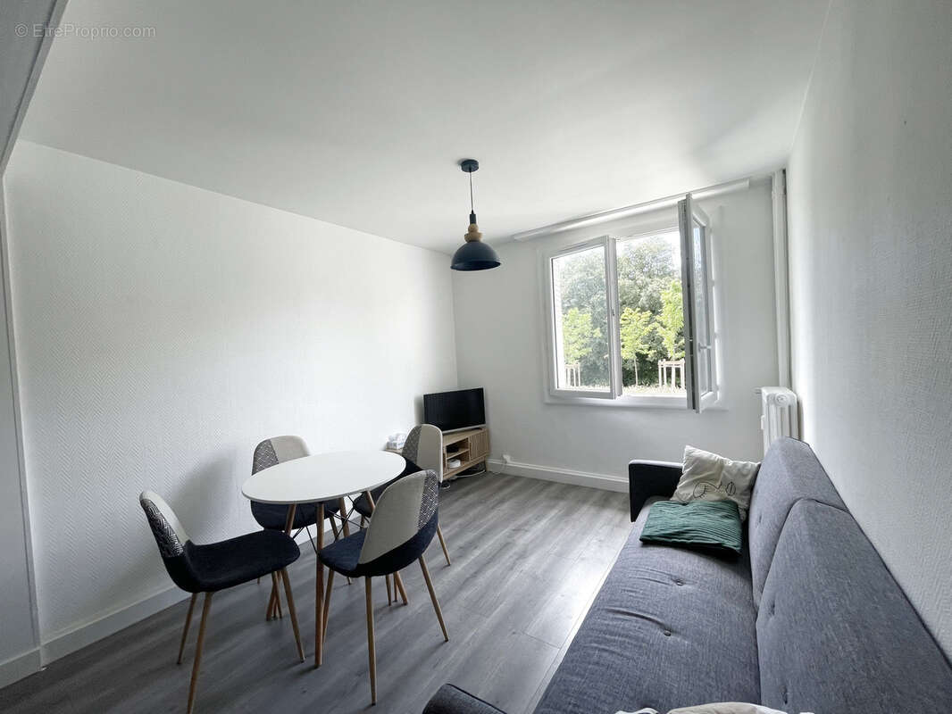Valence avenue maurice faure - appartement 4 pieces de 64 m2 - photo 3