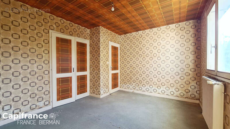 Maison à rénover sur 2 niveaux NIORT - photo 11