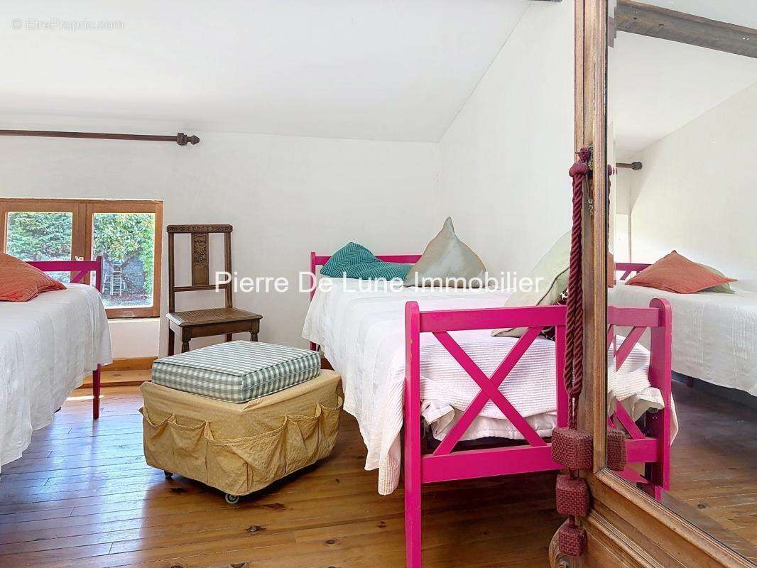 Maison à SAINT-MAURICE-DE-GOURDANS