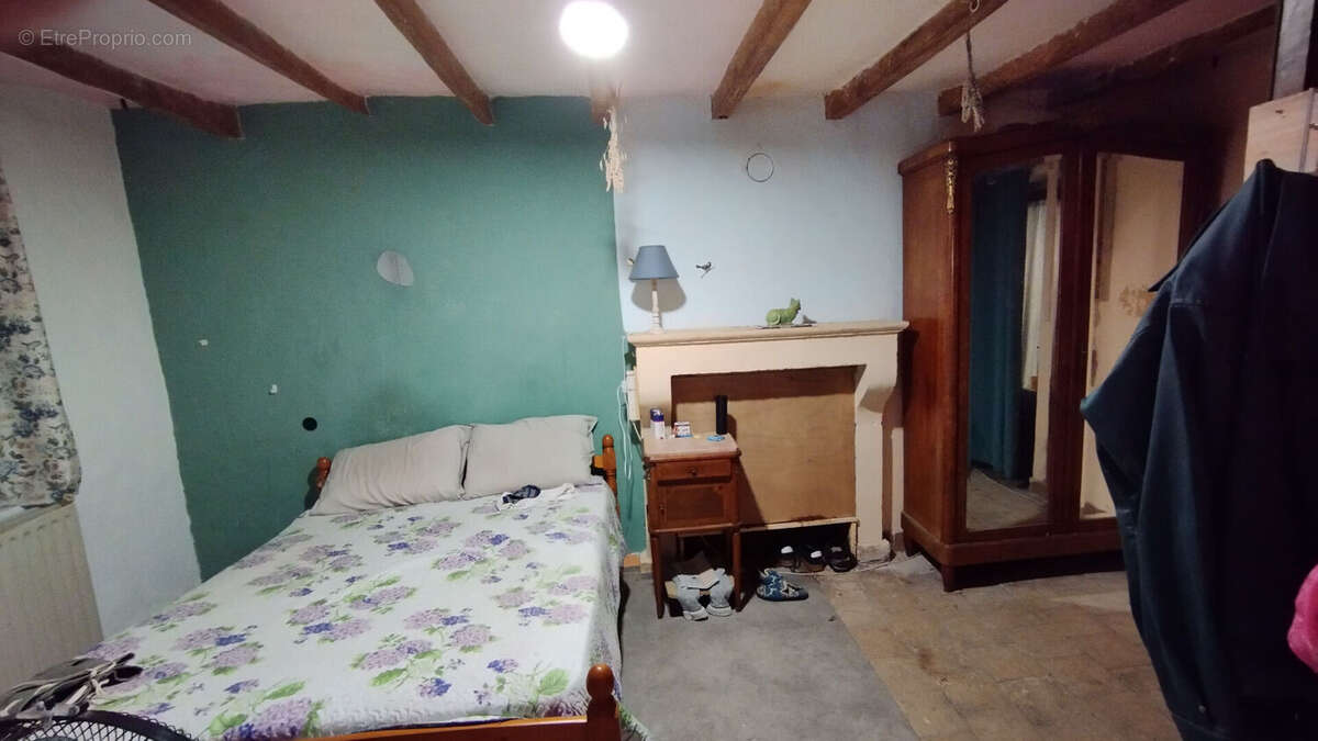 Maison à TOURNON-SAINT-MARTIN