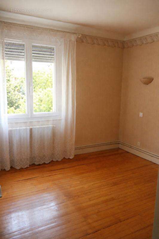 Maison plain-pied 114 m² Villeneuve-Tolosane - photo 9
