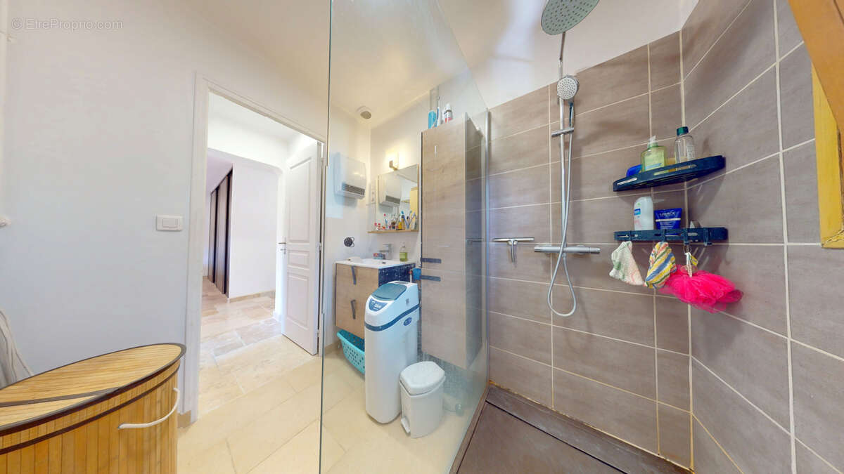 Appartement à CHATILLON-SUR-CLUSES