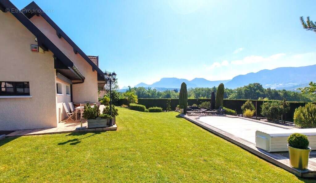 Maison à GROISY
