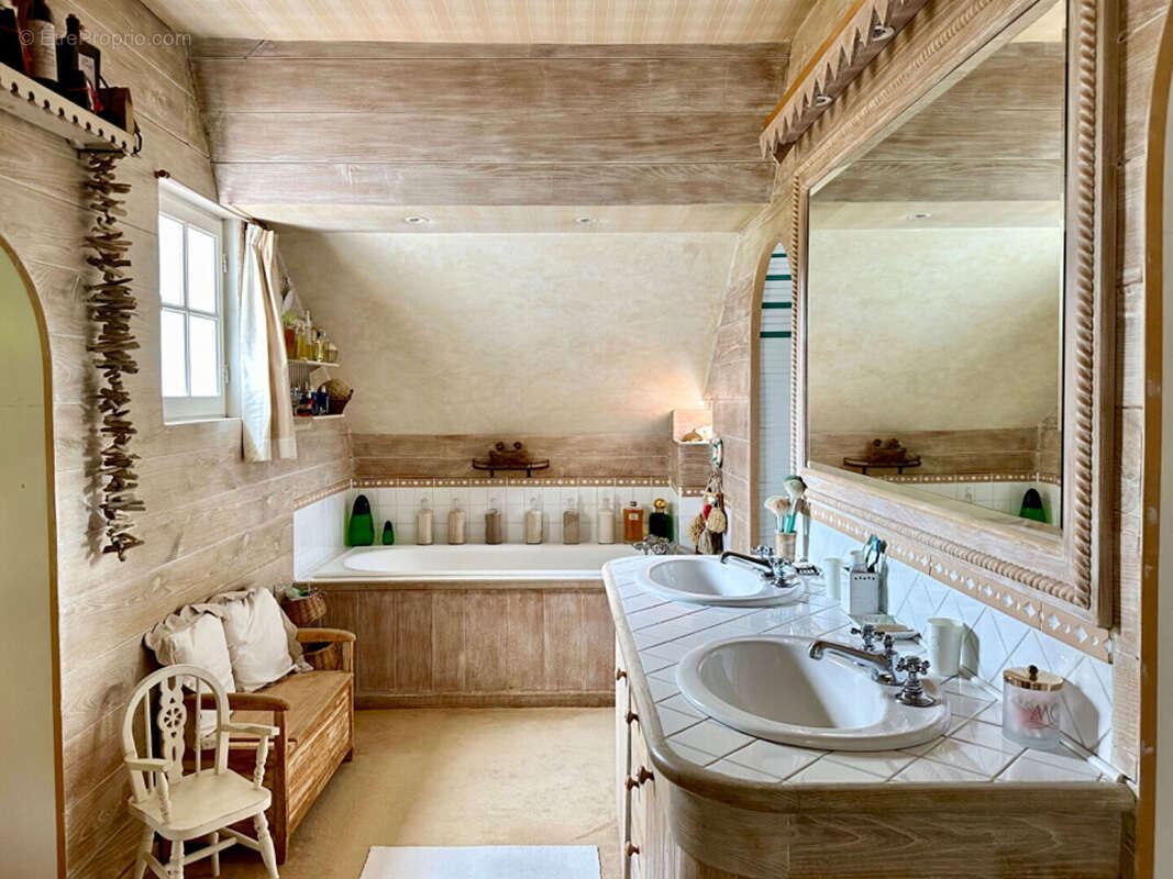Maison à MERIGNIES