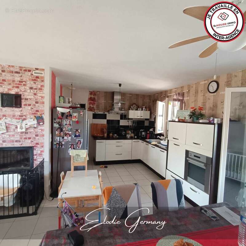 Maison à NAUSSANNES