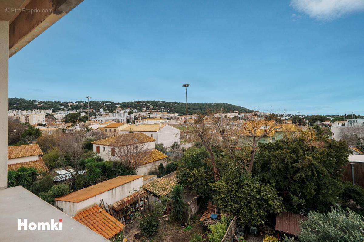 Vaste appartement 4 piècesT5 de 100 m2 à Sète 34200 - photo 10