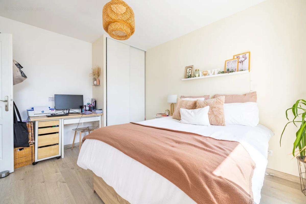Appartement de 4 pièces de 85 m² à Thiais - photo 8