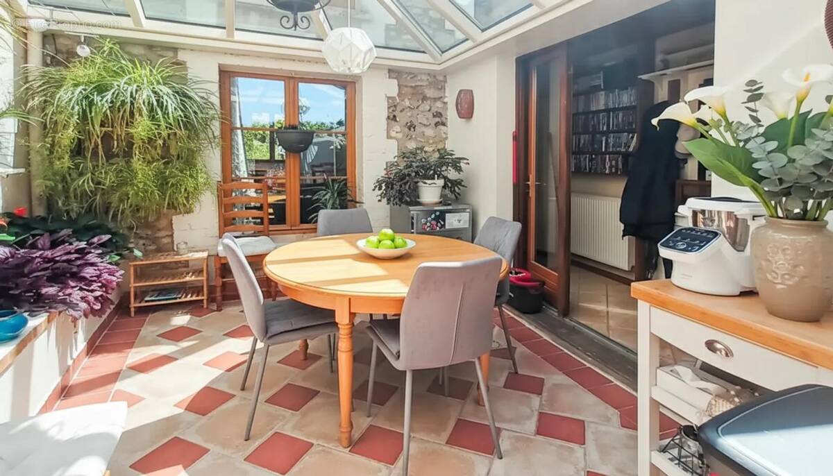 Maison à BEAUMONT-SUR-OISE