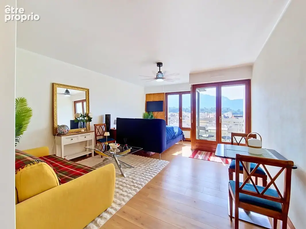 Appartement à AIX-LES-BAINS
