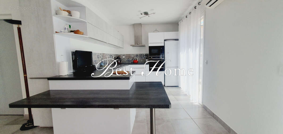 A vendre Appartement de standing de type 5  proche Jardins de la Fontaine quartier Bas de Montaury avec parkin - photo 9