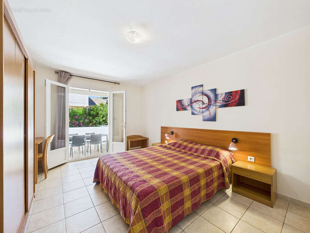 Appartement  2 pièce(s) 48 m2 - Piscine - photo 6