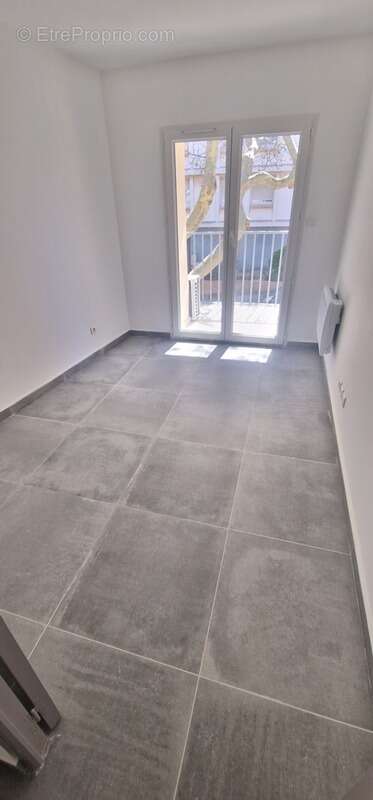 Appartement à PORT-DE-BOUC