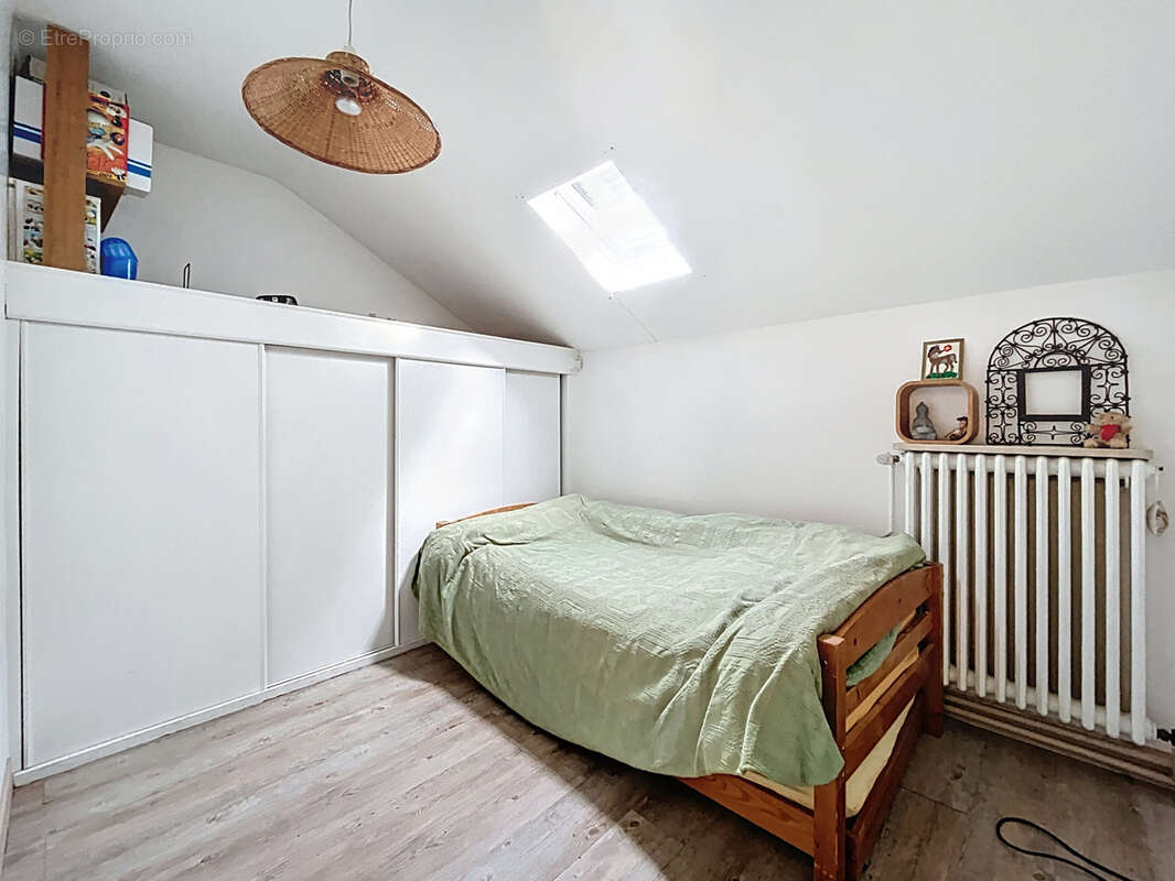 Maison à FRANCHEVILLE