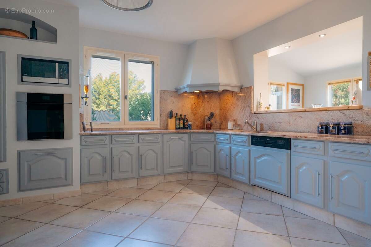 Maison à CAUNES-MINERVOIS