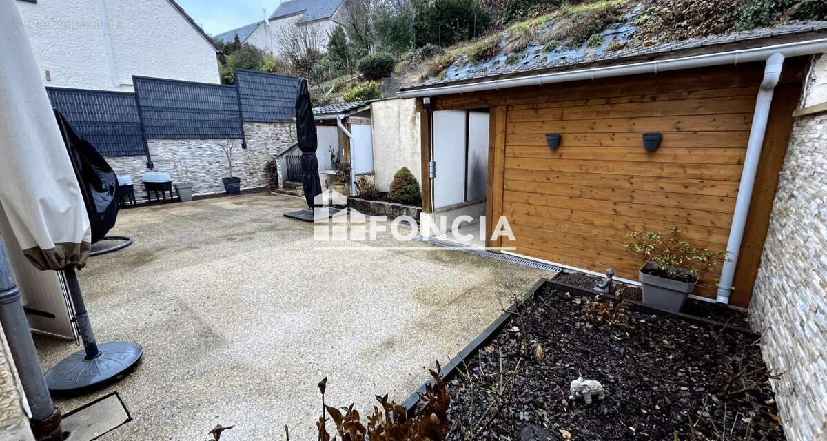 Maison à MERY-SUR-OISE