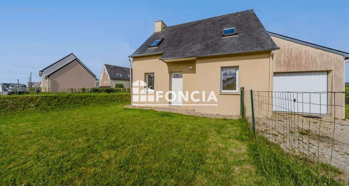 Maison à LANDIVISIAU