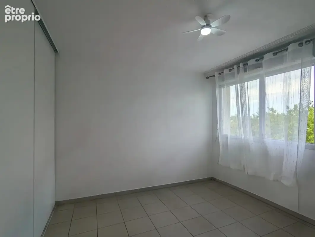 A vendre - appartement t3 + parking - croix daurade - photo 6