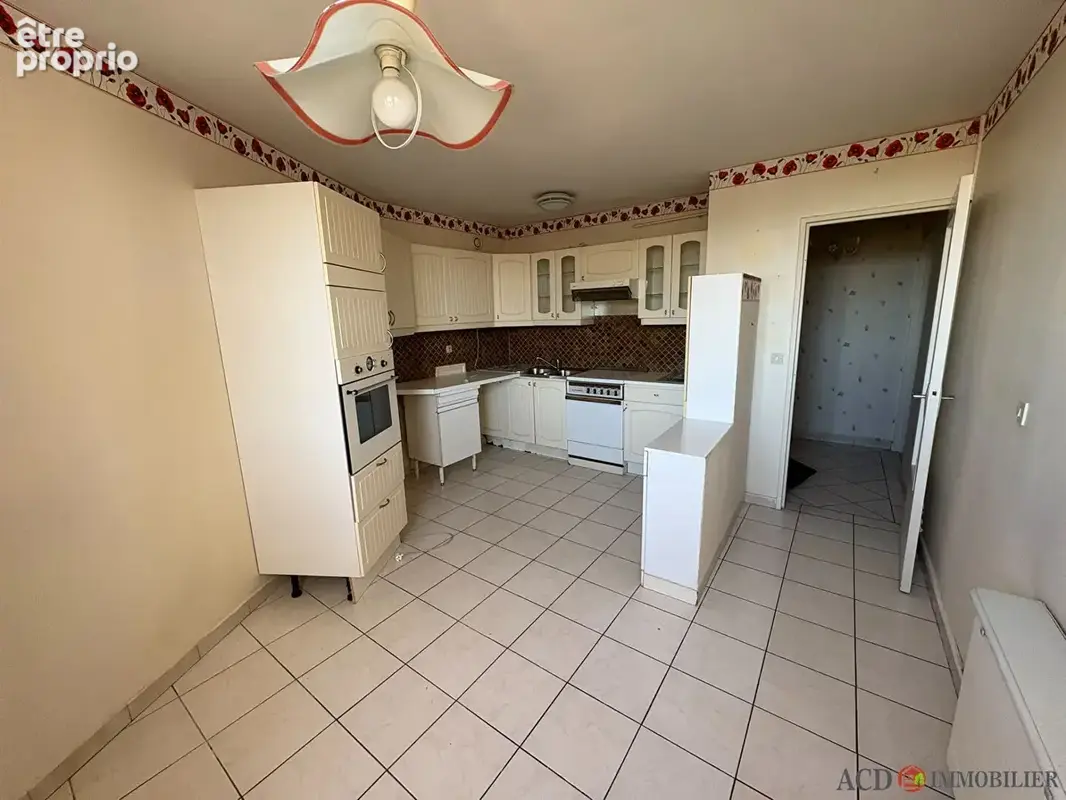 A VENDRE Appartement T4 - photo 4
