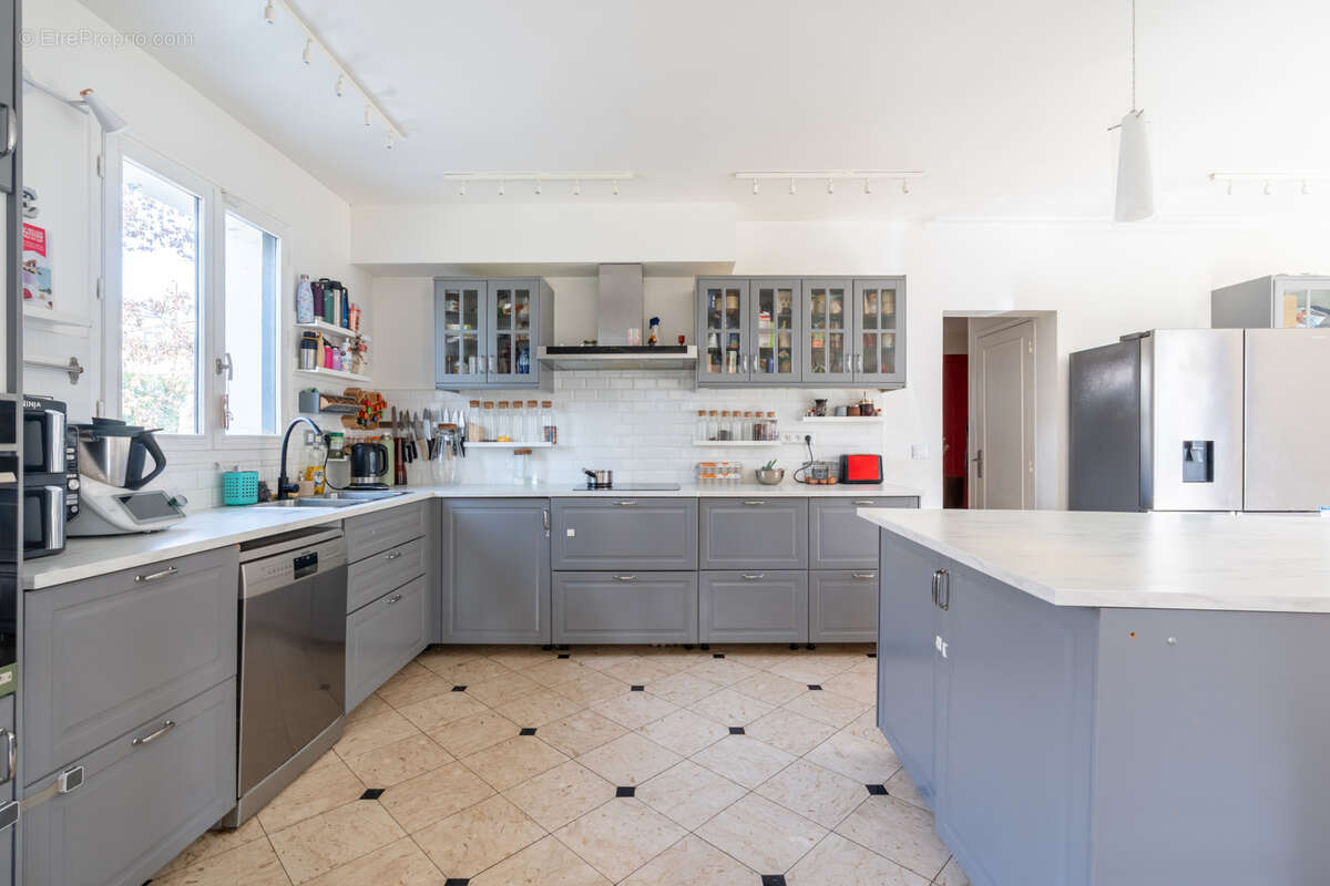 Maison à LE VESINET