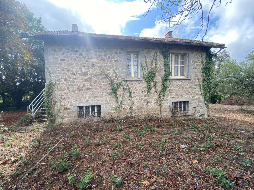 Maison 76 m² à Galgan  - photo 3