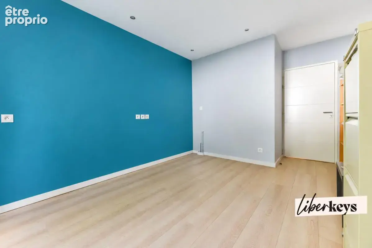 58 m² avec terrasse, actuellement en cabinet médical - photo 8