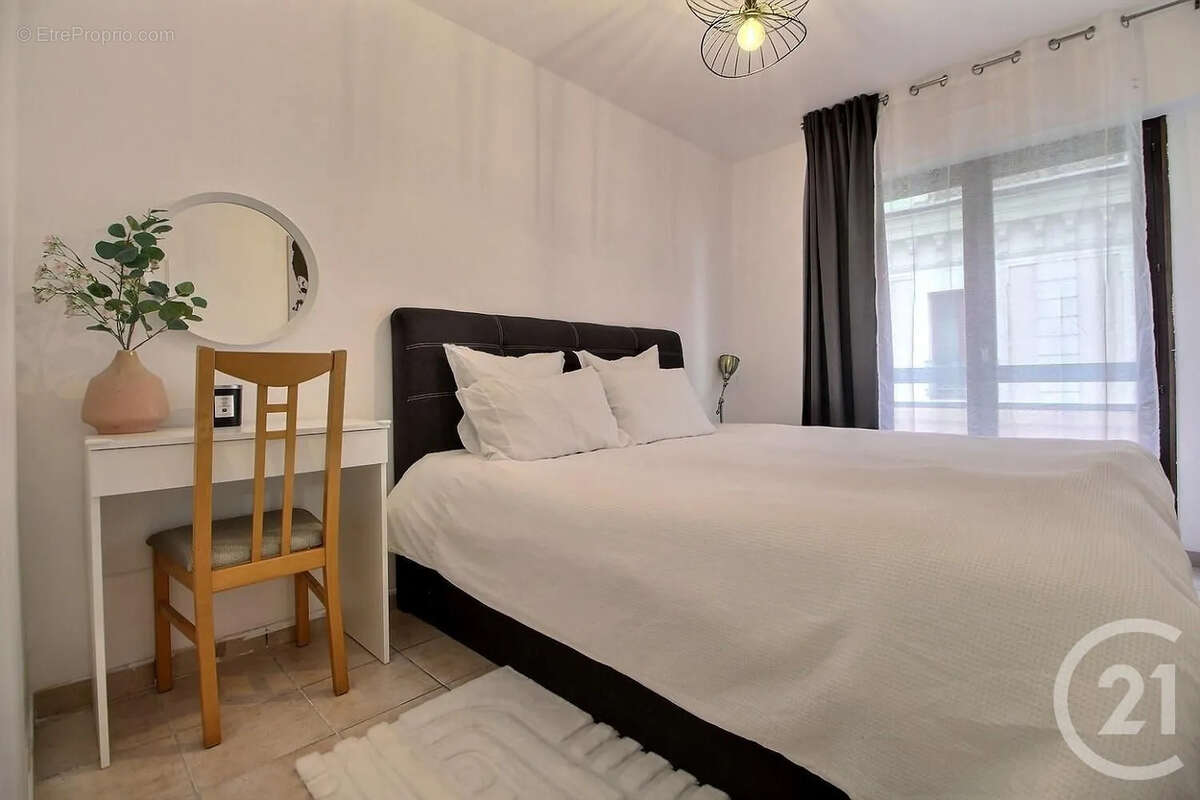 Appartement à EVIAN-LES-BAINS